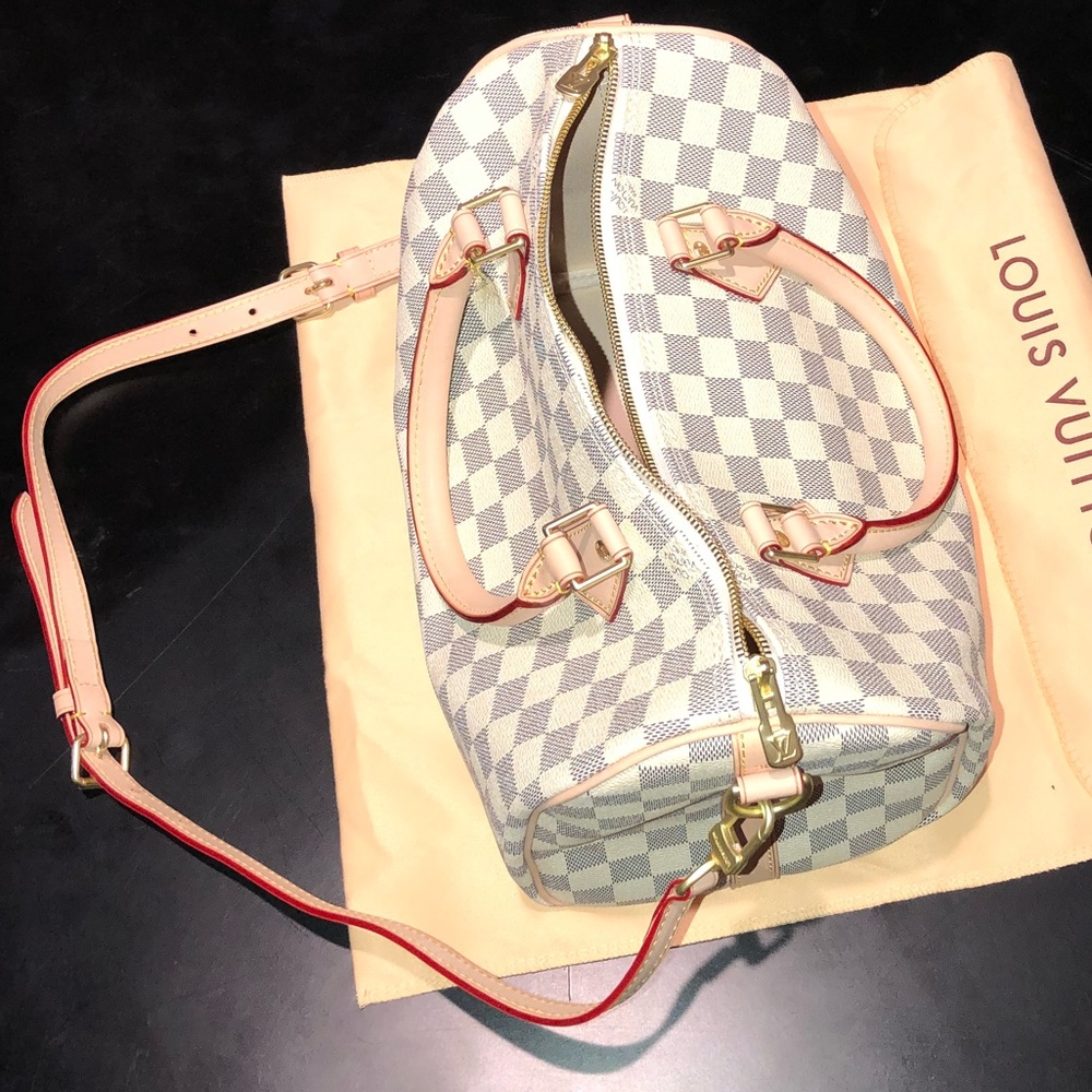 White/Gray Checked Purse